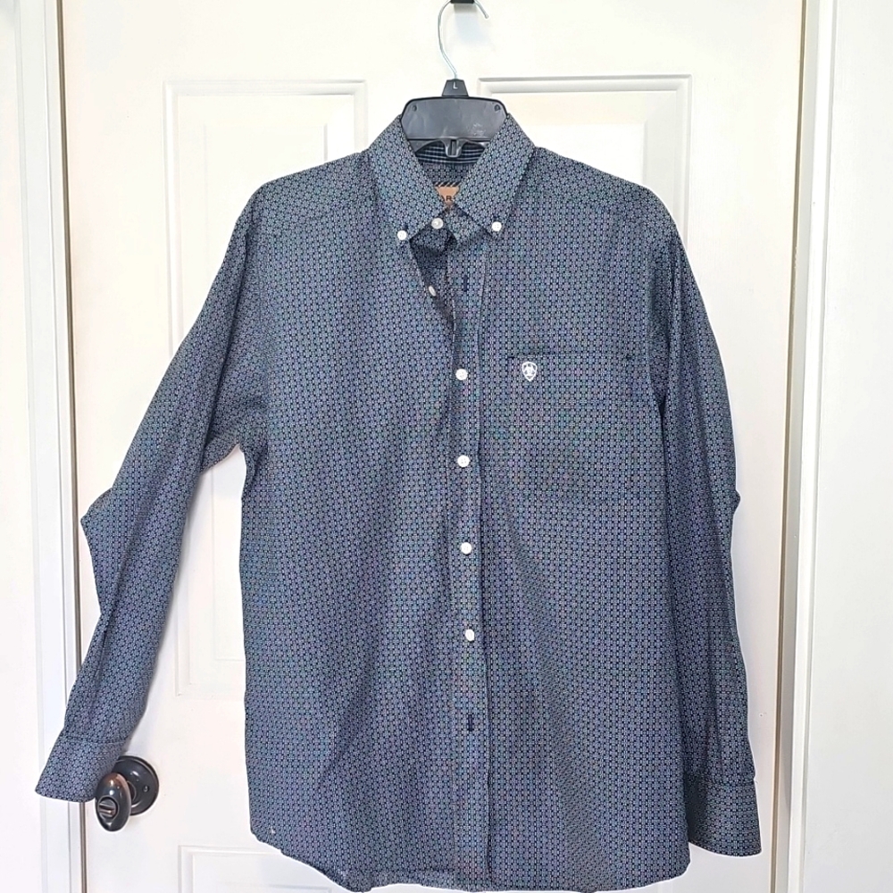 ARIAT wrinkle free dress shirt Size S/P